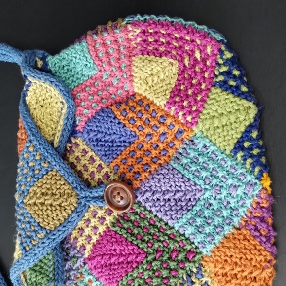 Handmade crochet small crossbody purse multicolor patchwork button closure - Picture 3 of 8